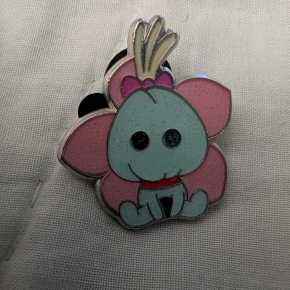 Disney Trading Pin, Lilo And Stitch, Scrump, Limited Edition - Picture 1 of 2